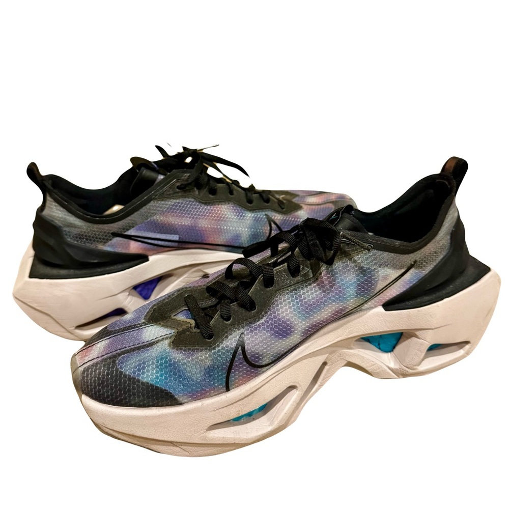 Nikes EXCELLENT condition